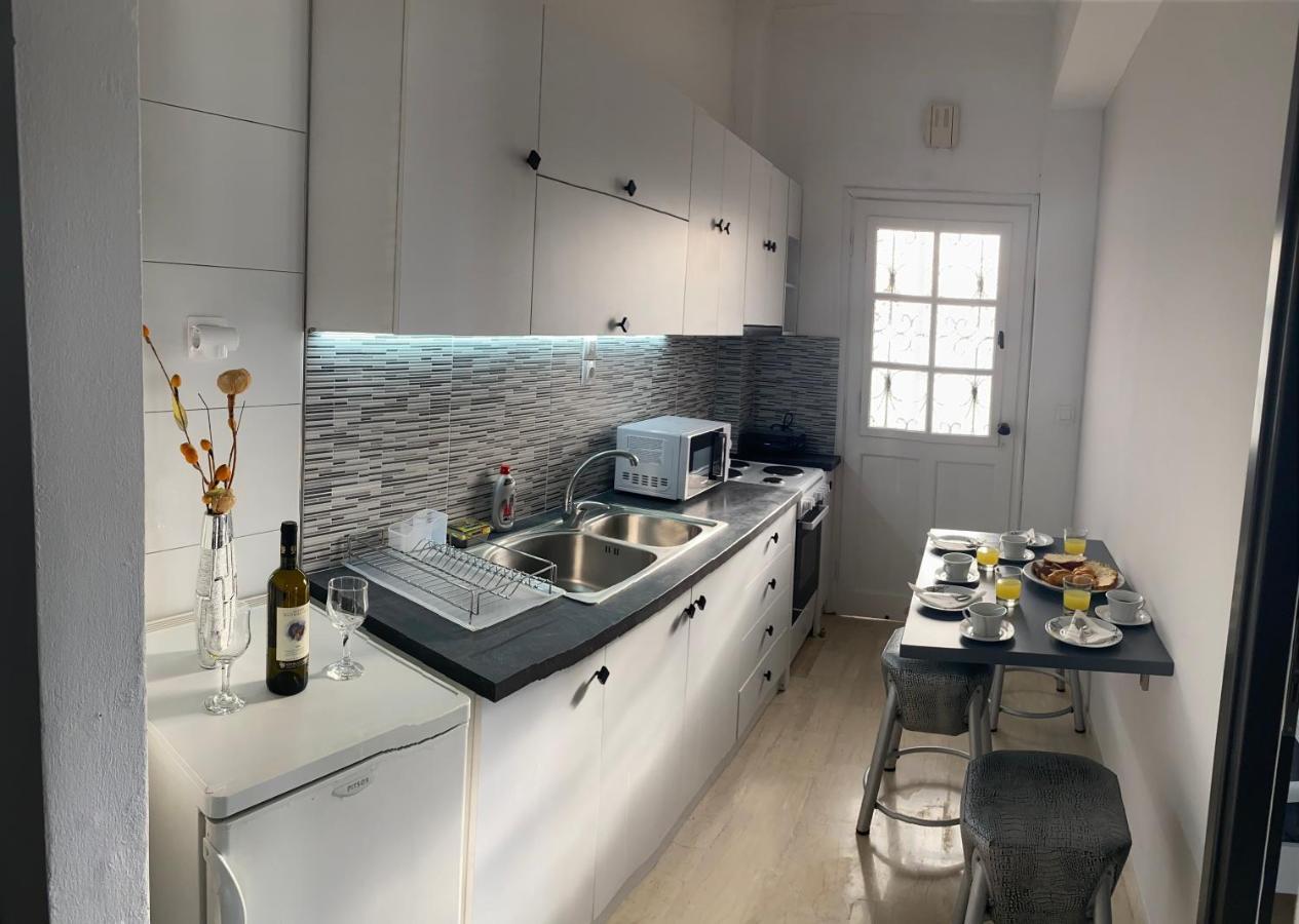 Nikilein's House, διαμέρισμα 150μ απο την παραλία Ρόδα Εξωτερικό φωτογραφία